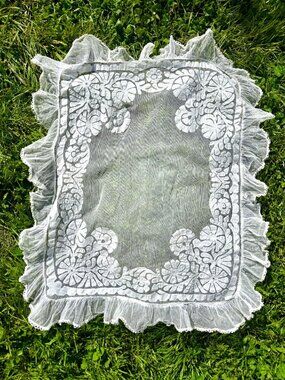 Antique Early Century Handmade Hungarian Embroidered Lace Fabric Panel With Ruff